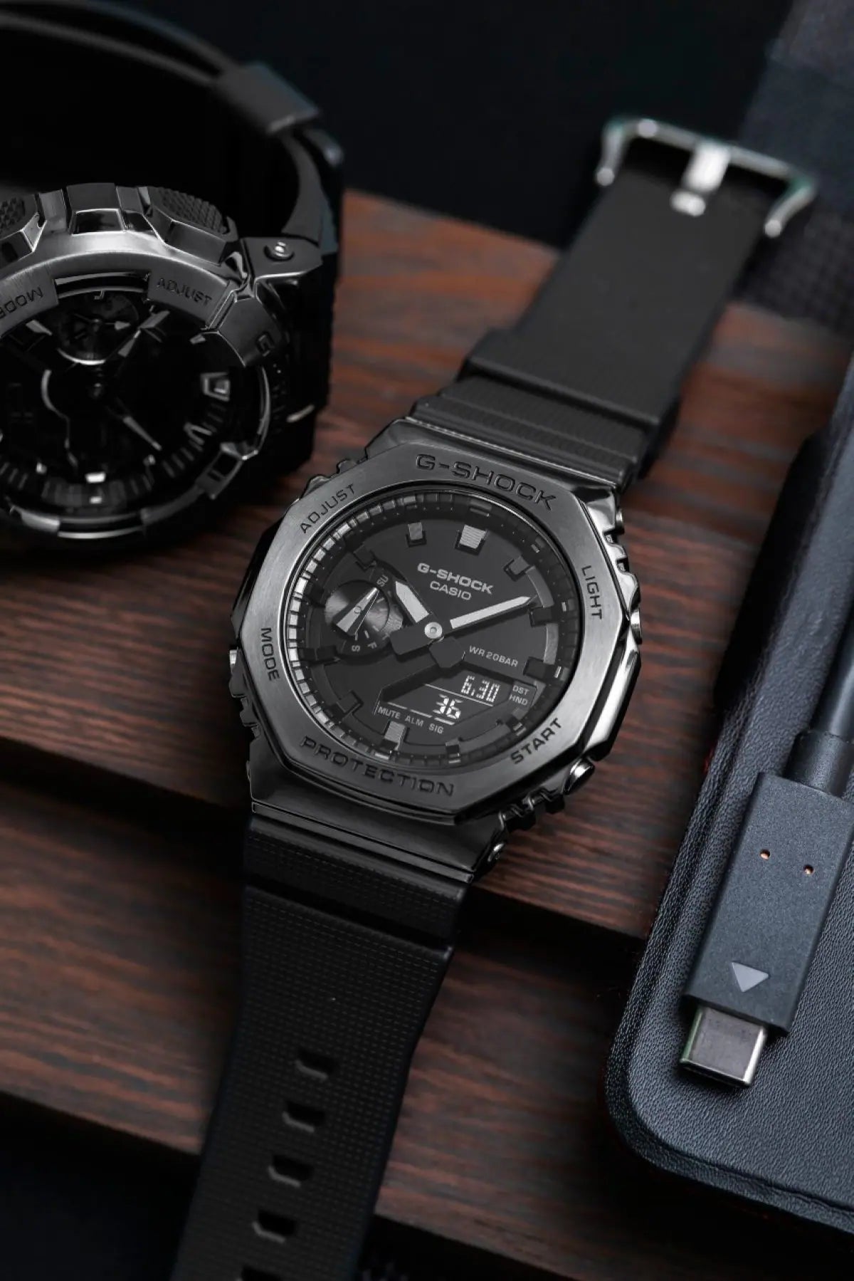 CASIO G-SHOCK GM-2100BB-1ADR MEN WATCH